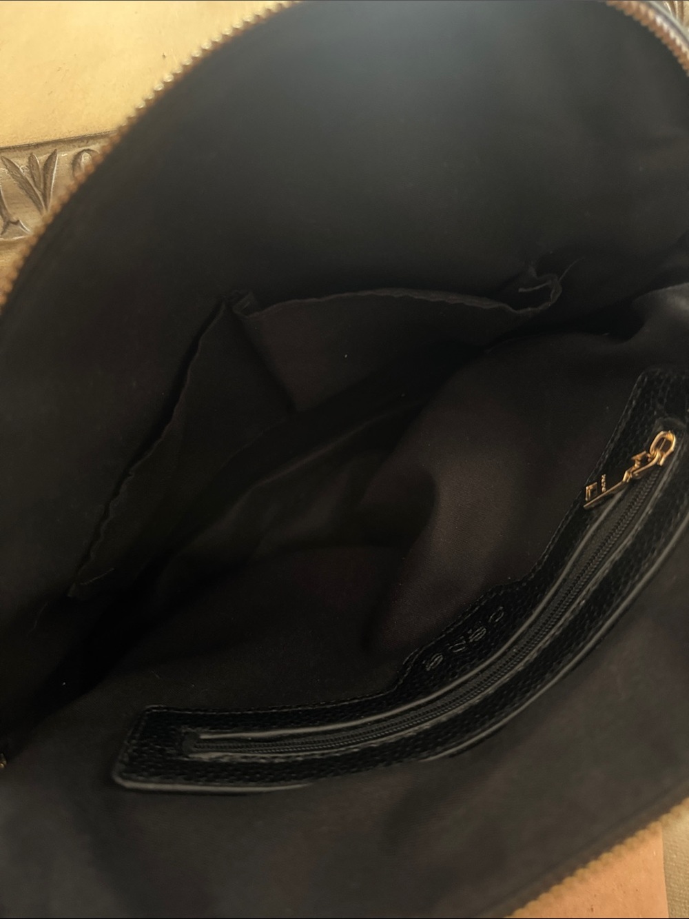 bebe Black Pebbled Dome Satchel with Silver Logo - Picture 4 of 4